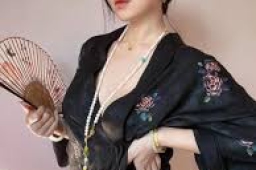 继关晓彤遭殃后千万网红再曝娱圈猛料内娱的底线彻底碎了