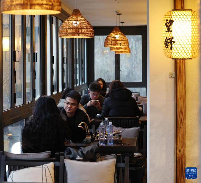 兰州：“烟火气”聚集地激活消费新动能